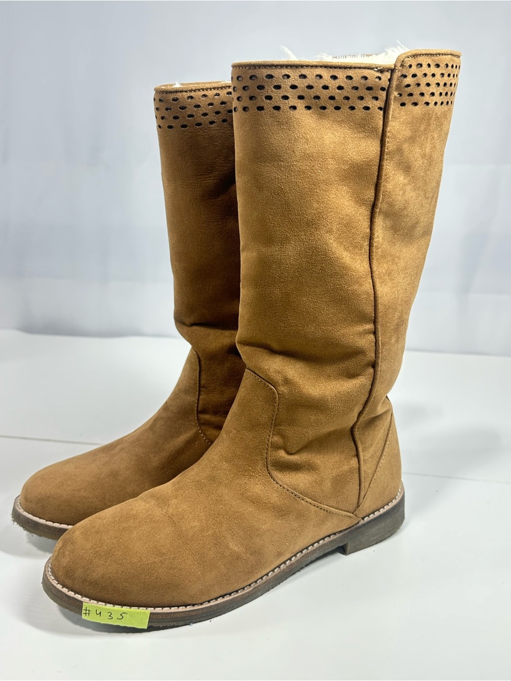 #435 Women's tall boots with faux fur lining